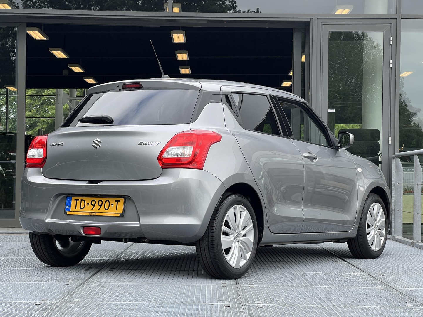 Suzuki