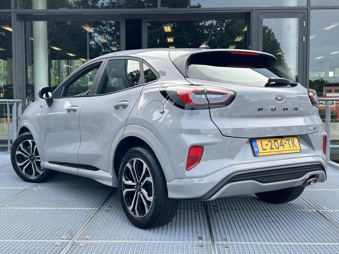 Ford Ford