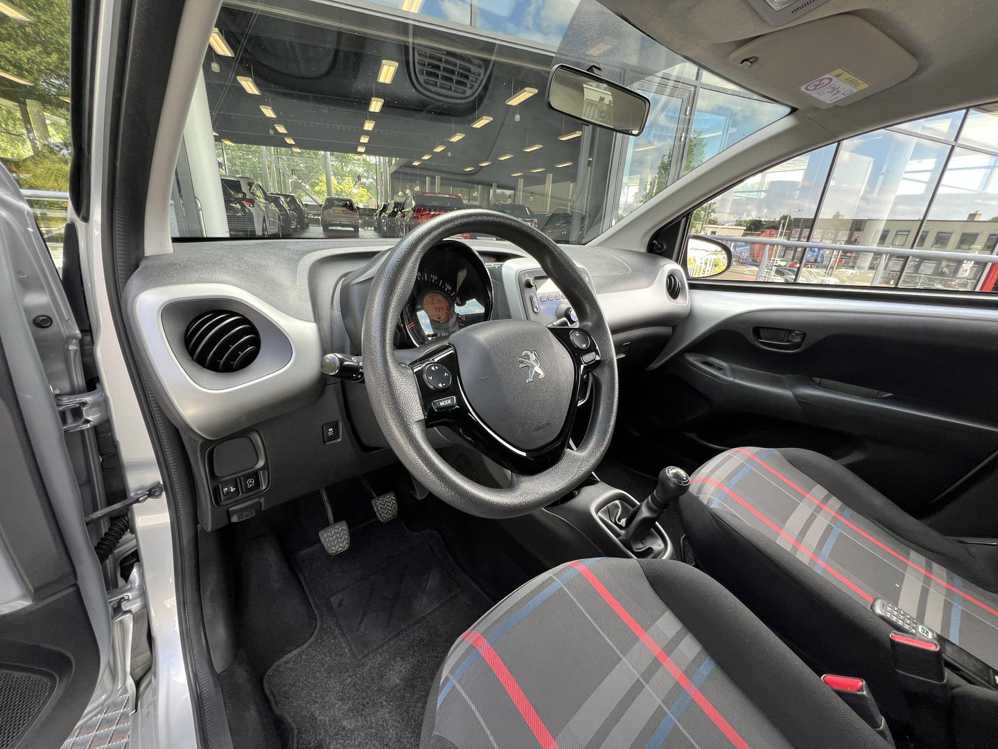 Peugeot