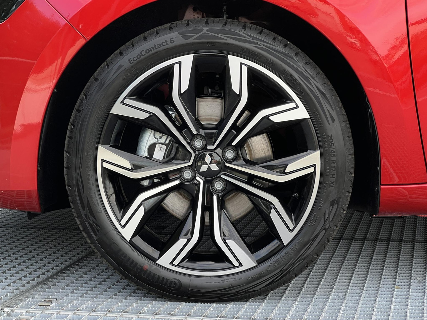 Mitsubishi Mitsubishi