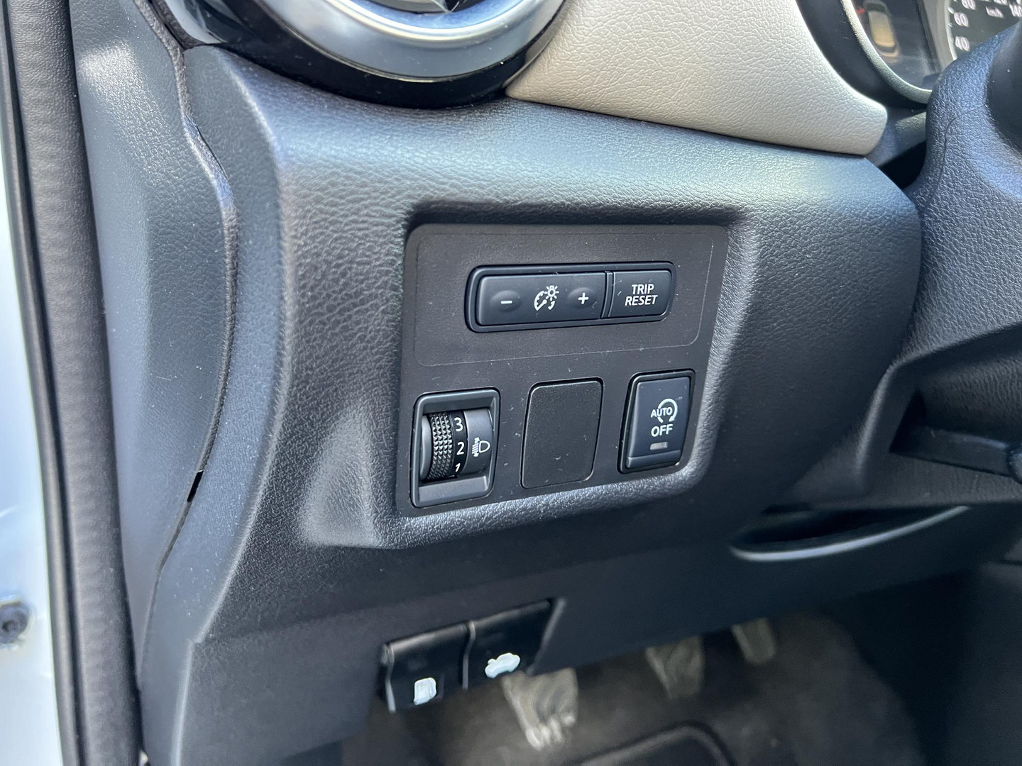 Nissan Nissan