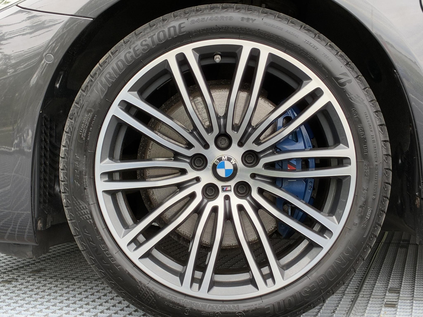 BMW