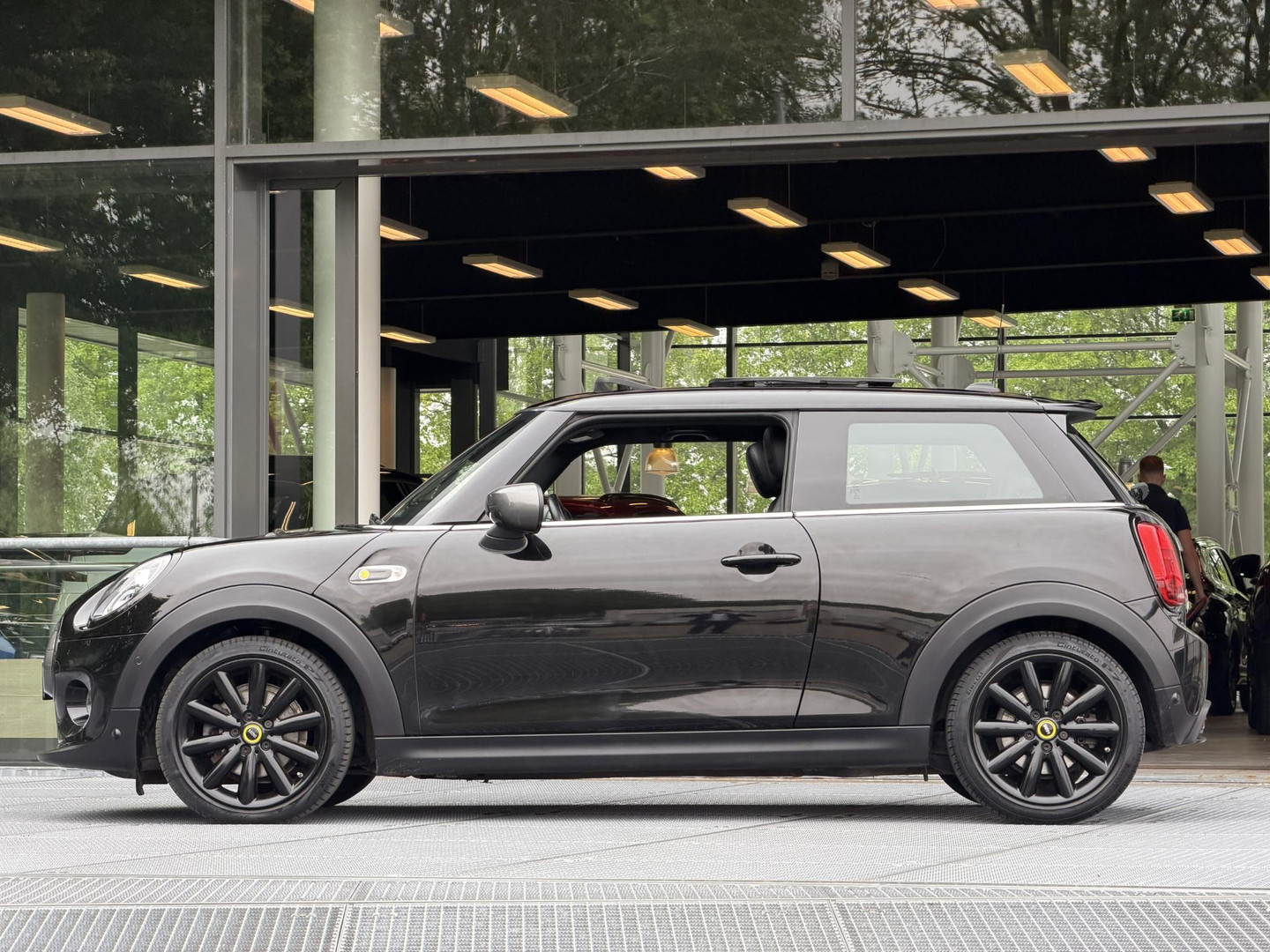 MINI