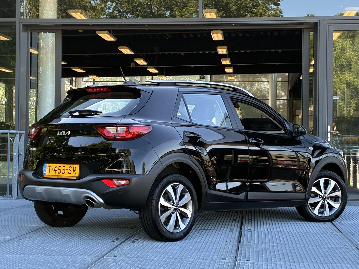 Kia