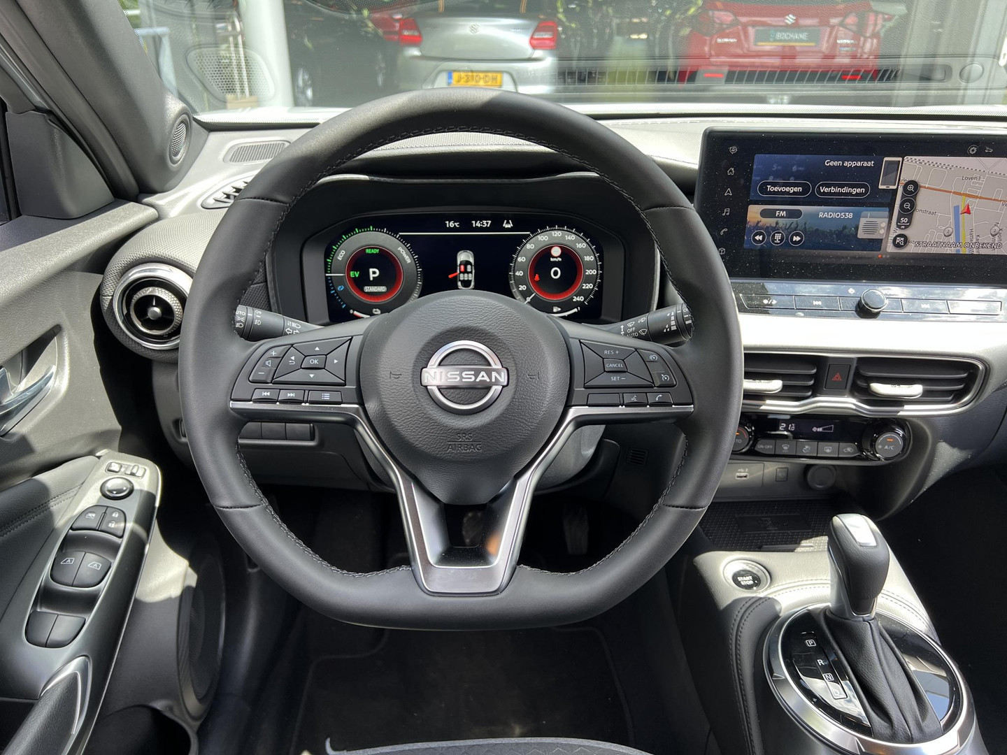 Nissan Nissan