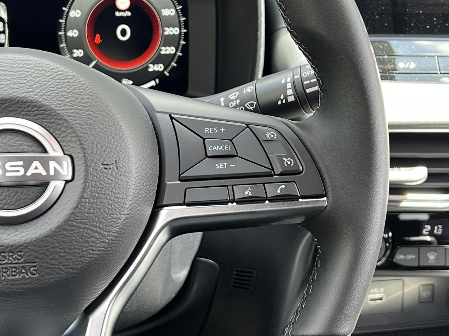 Nissan Nissan