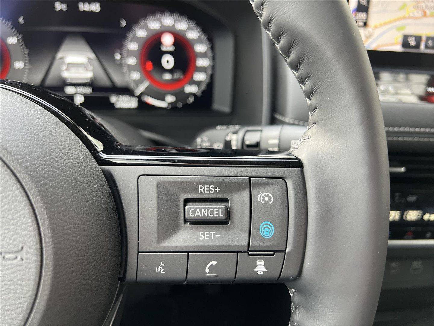 Nissan Nissan