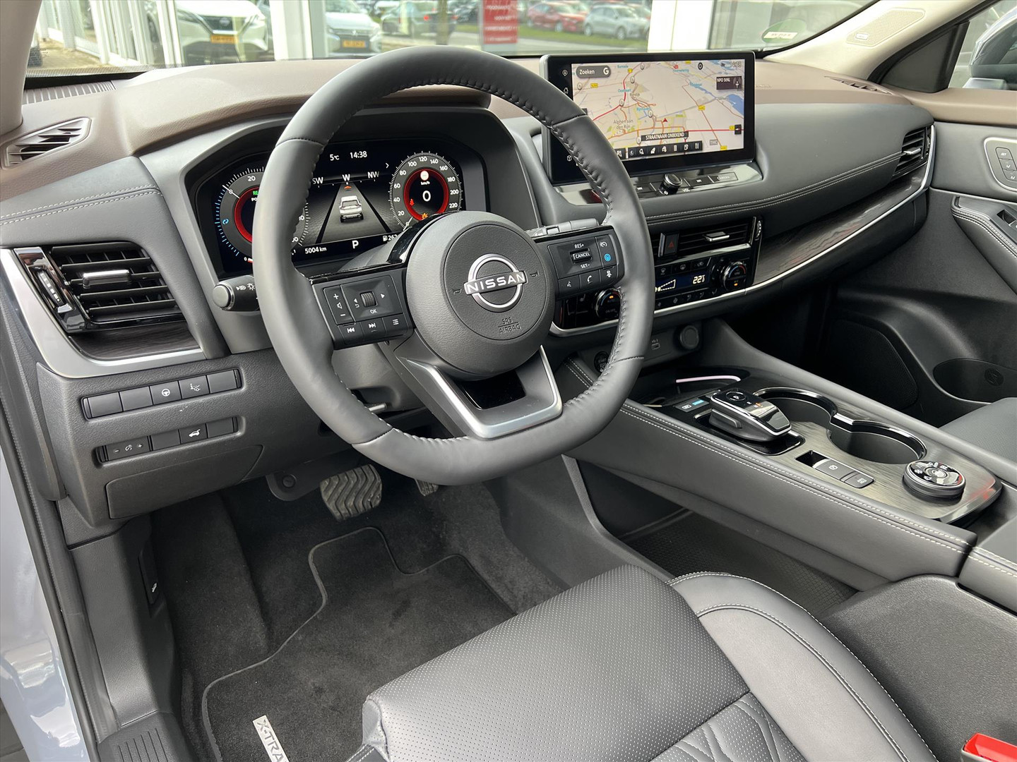 Nissan Nissan