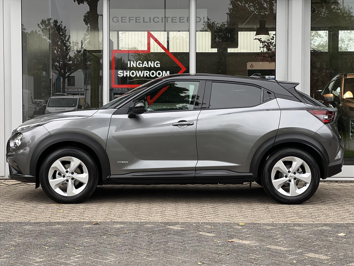 Nissan Nissan