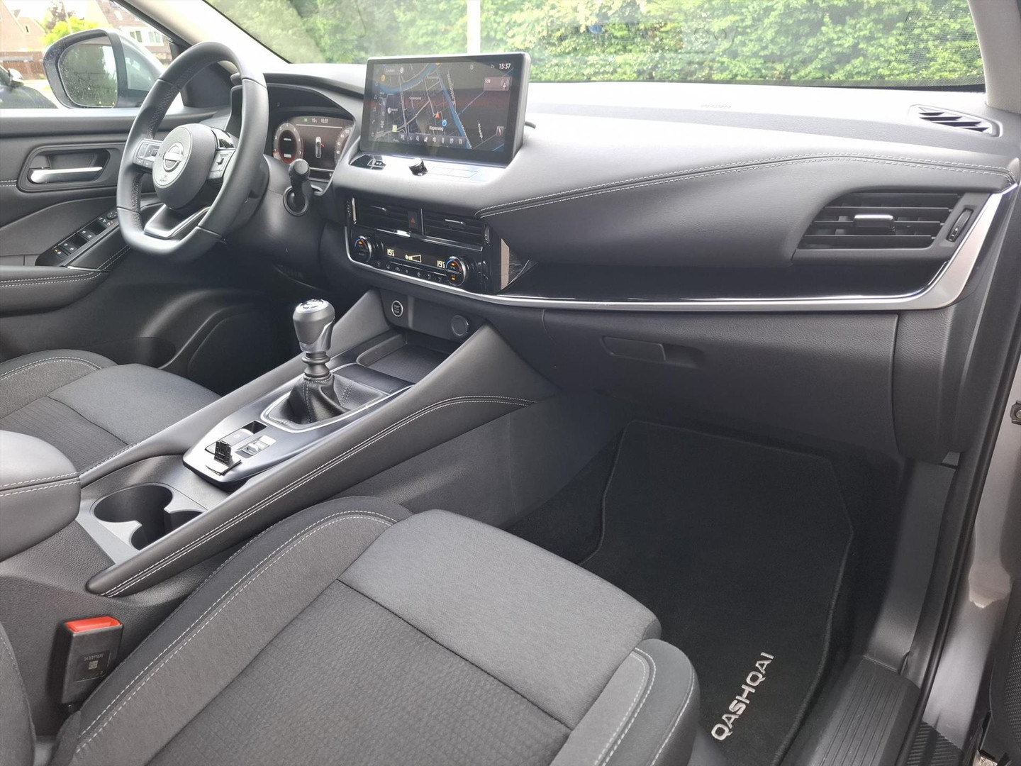 Nissan Nissan