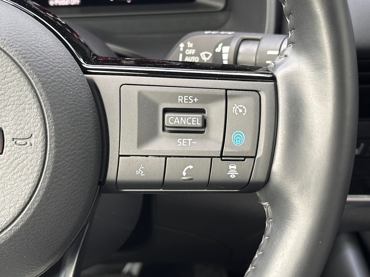 Nissan Nissan