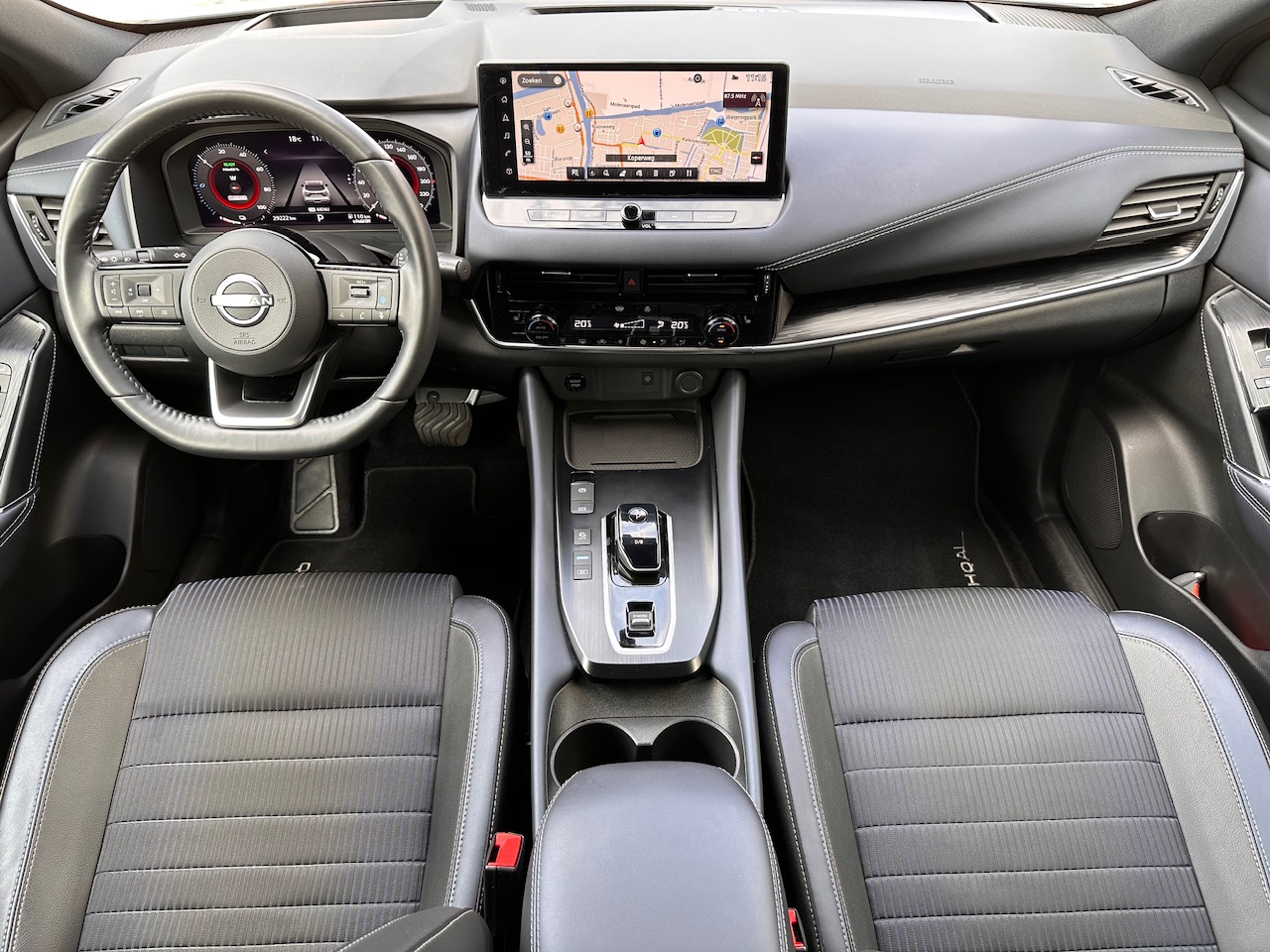 Nissan Nissan