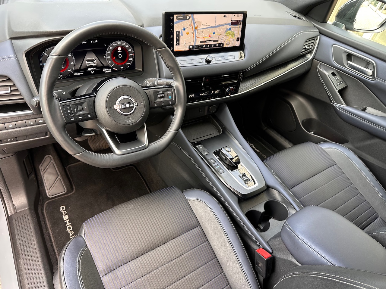 Nissan Nissan