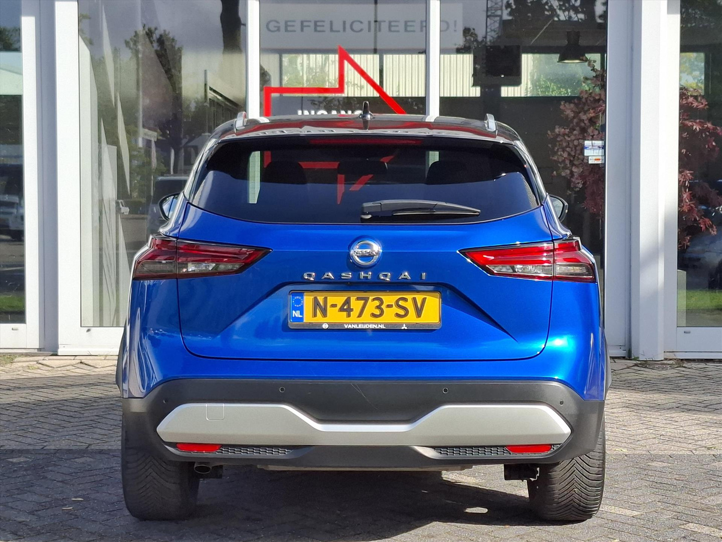 Nissan Nissan