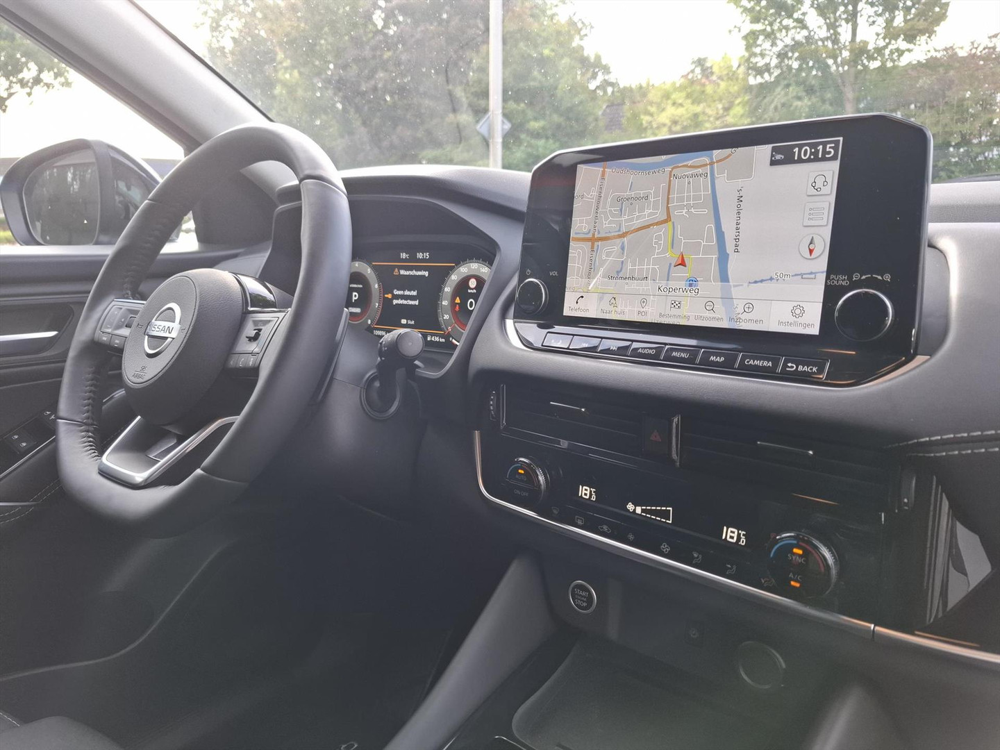 Nissan Nissan