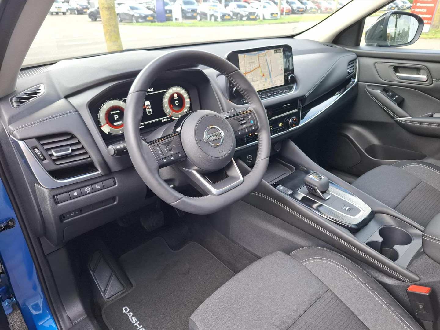 Nissan Nissan