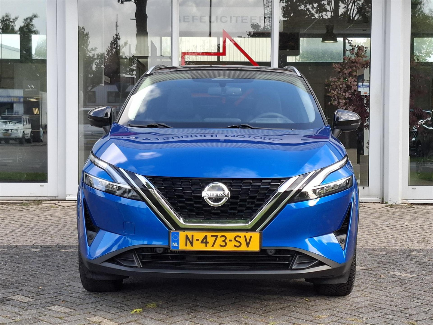 Nissan Nissan
