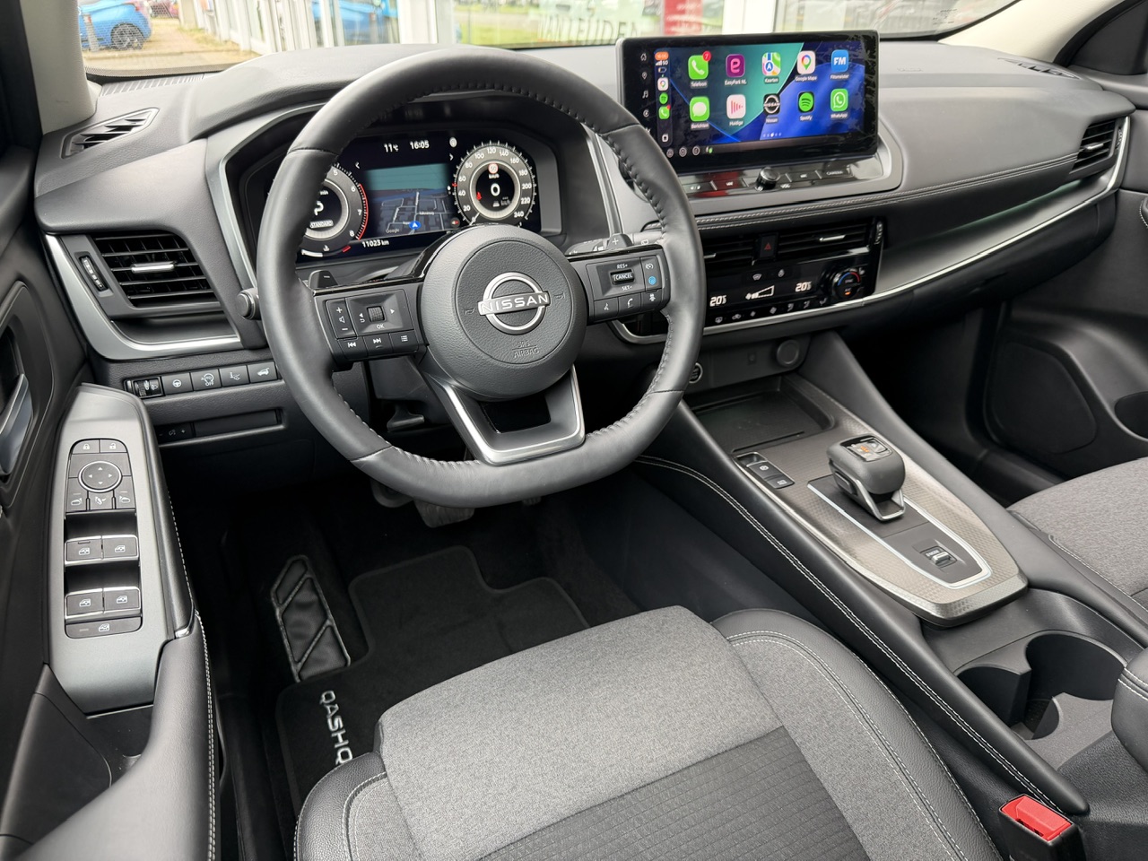 Nissan Nissan