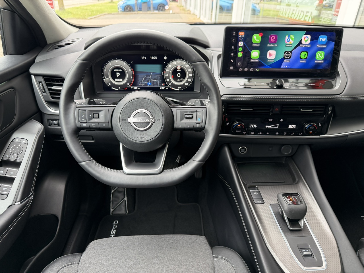 Nissan Nissan