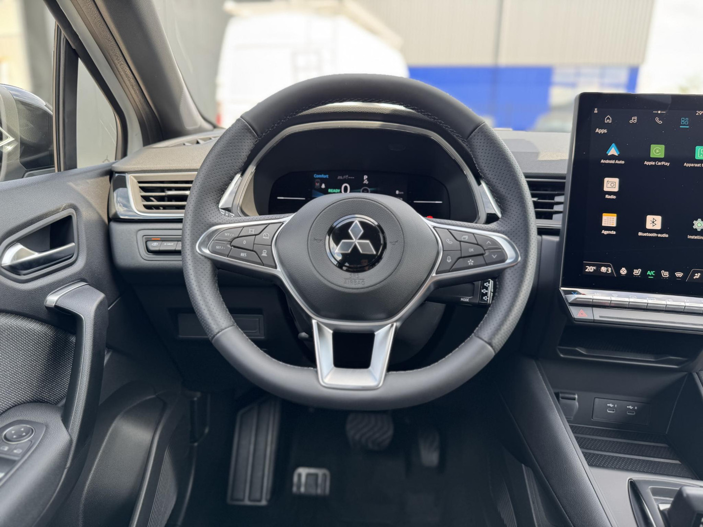 Mitsubishi Mitsubishi