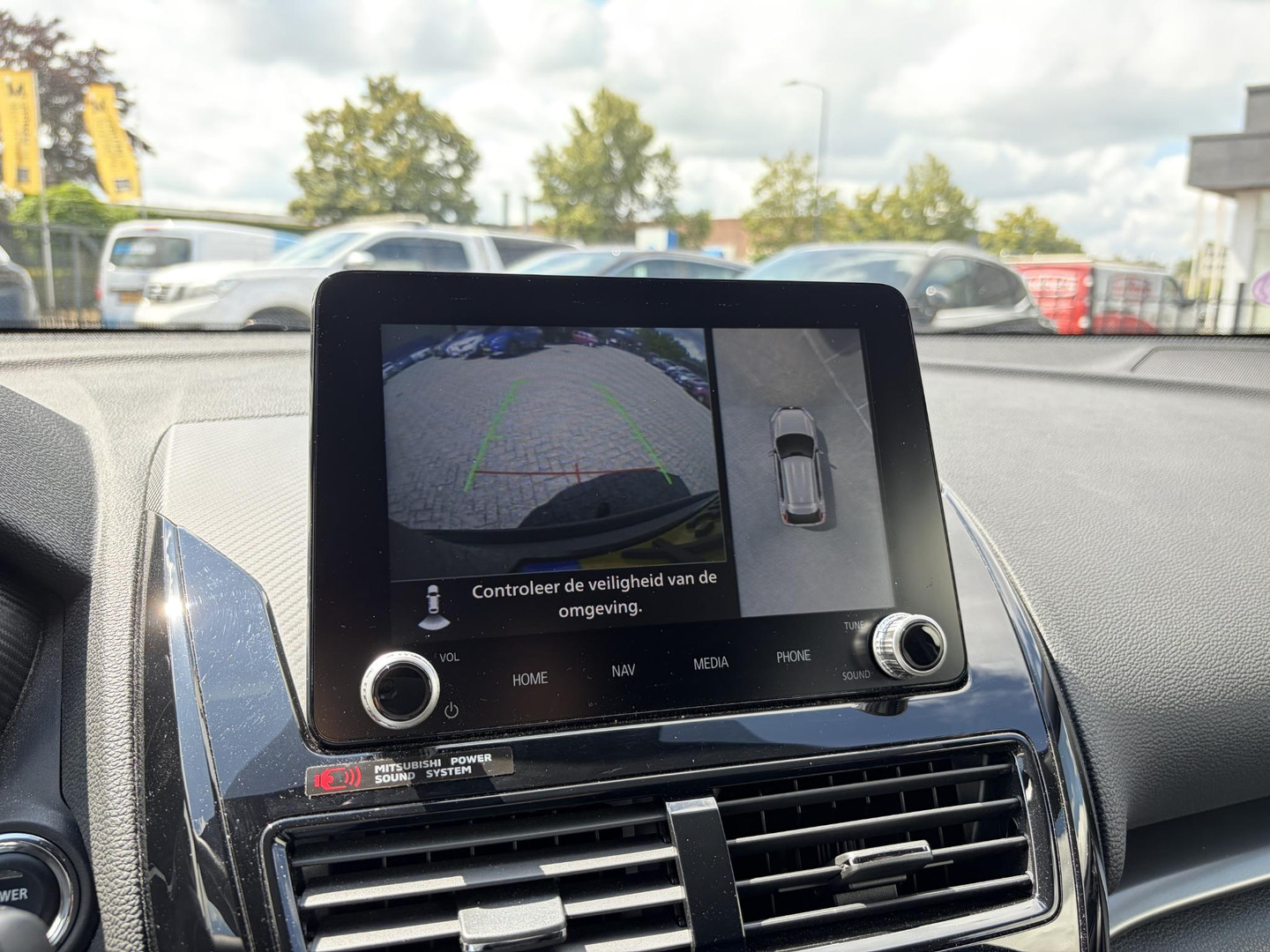 Mitsubishi Mitsubishi