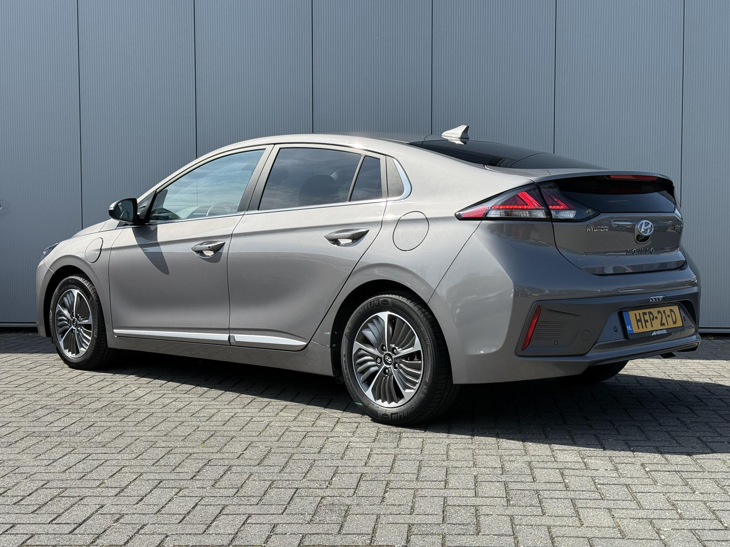 Hyundai Hyundai