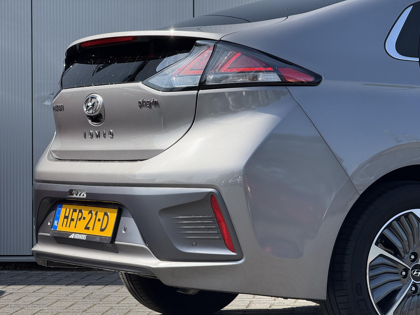 Hyundai Hyundai