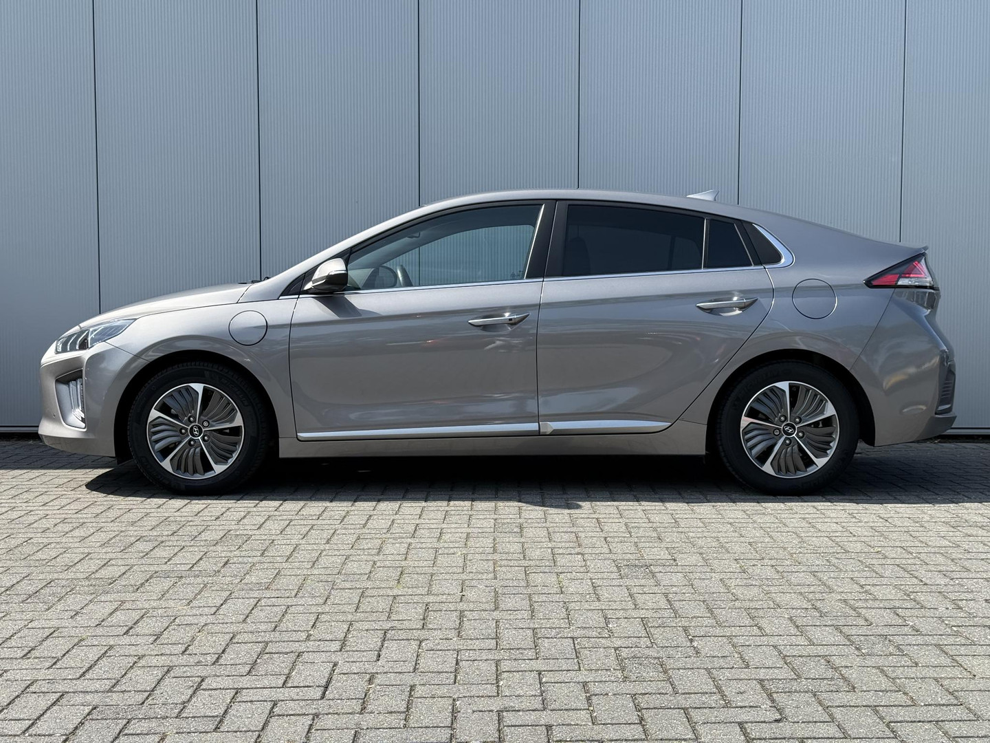 Hyundai Hyundai