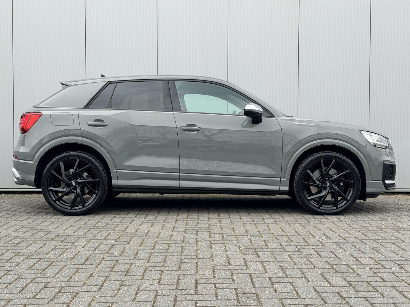 Audi SQ2