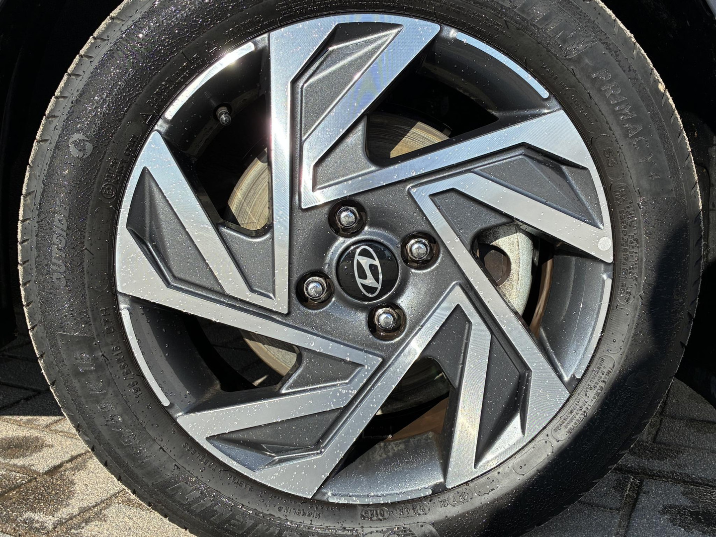 Hyundai Hyundai