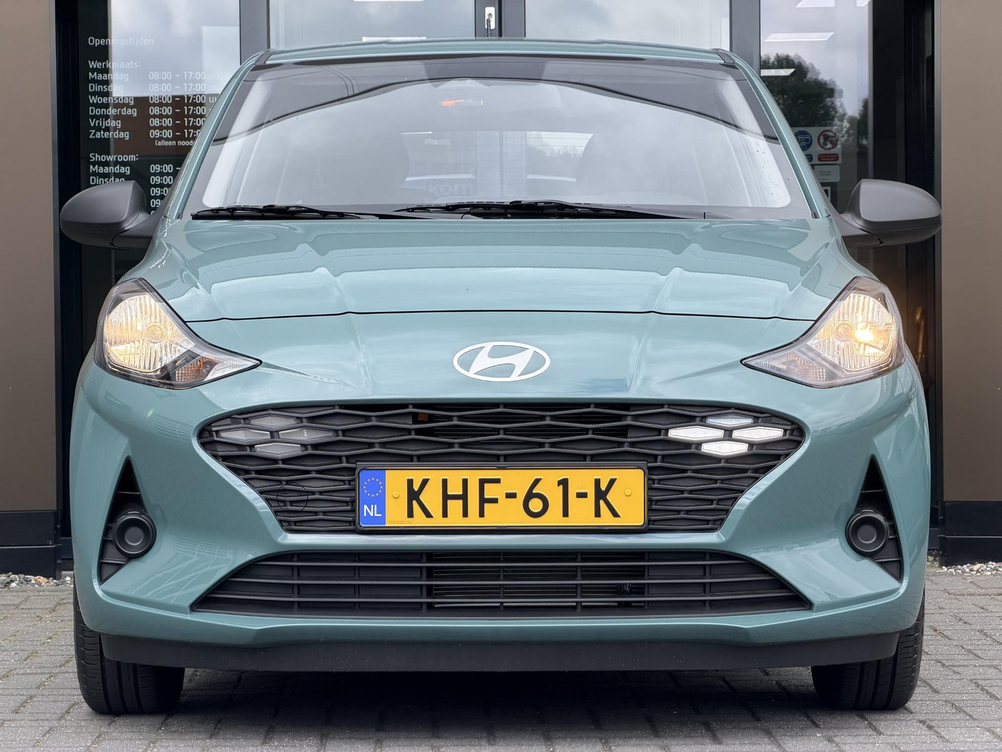 Hyundai i10