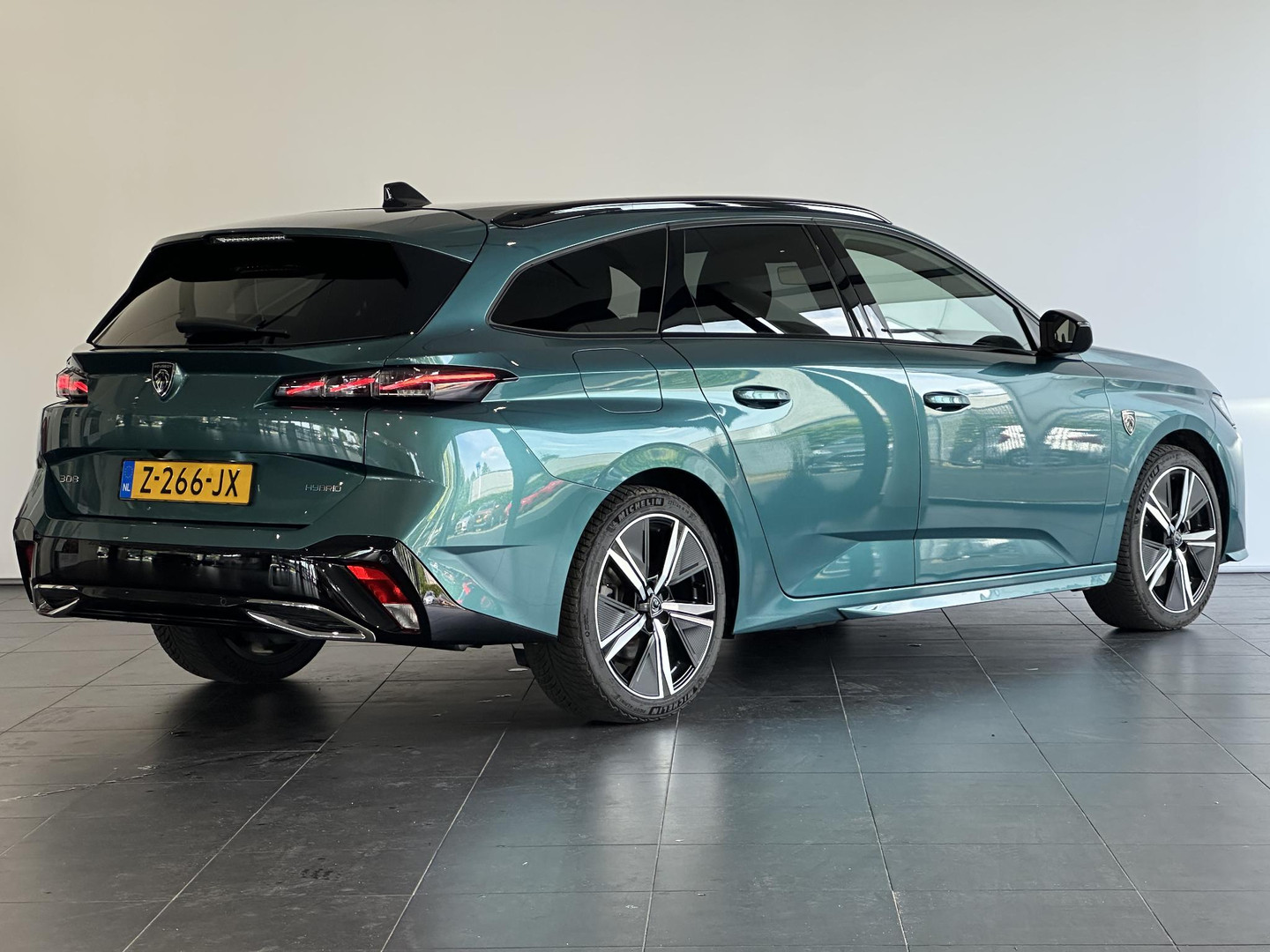 Peugeot
