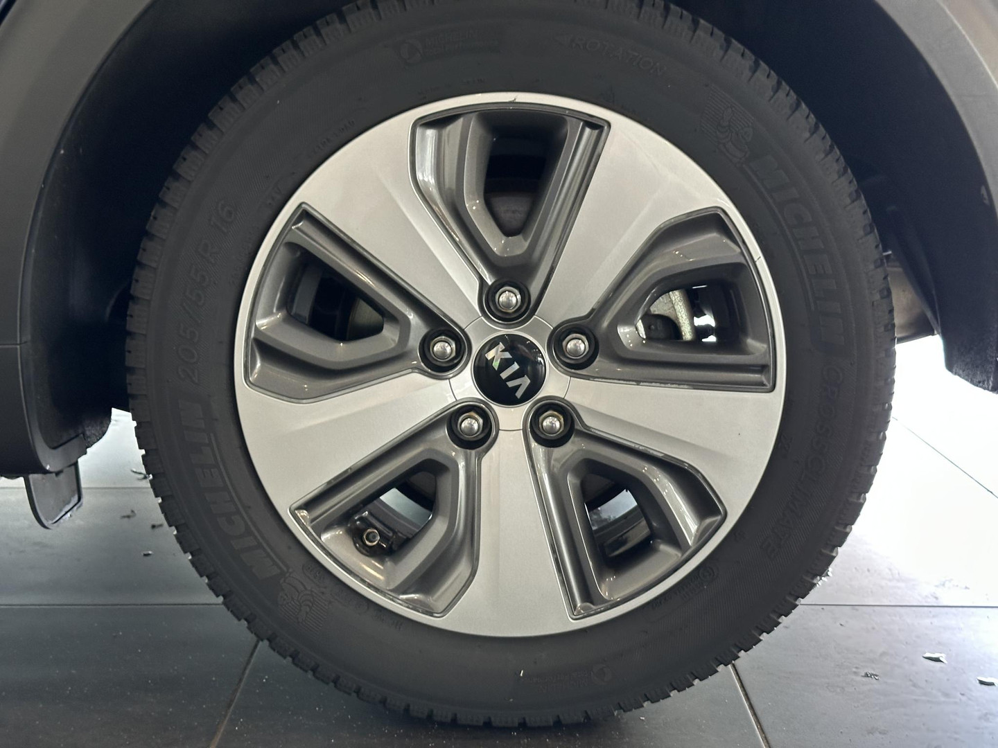 Kia
