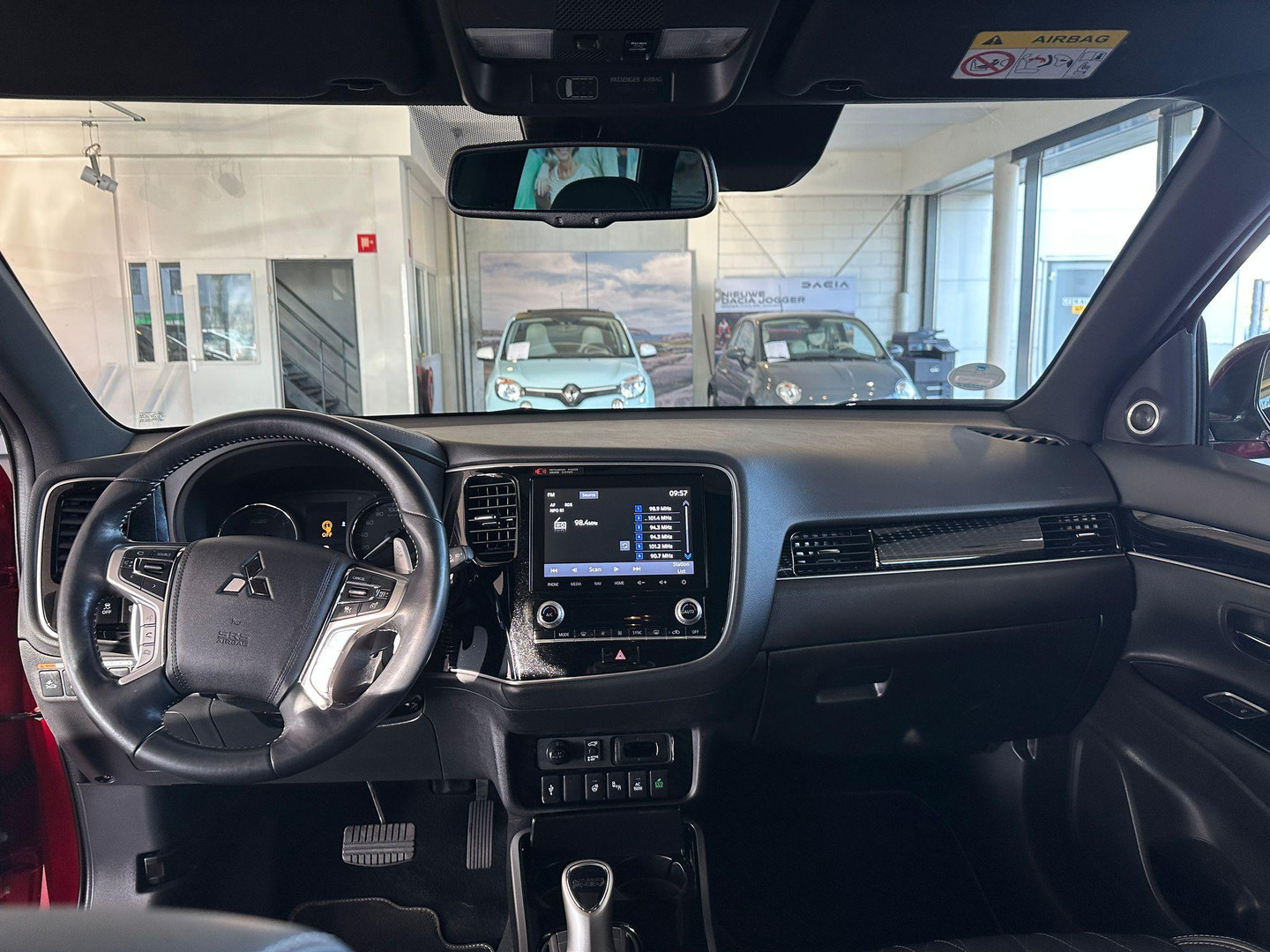 Mitsubishi Mitsubishi