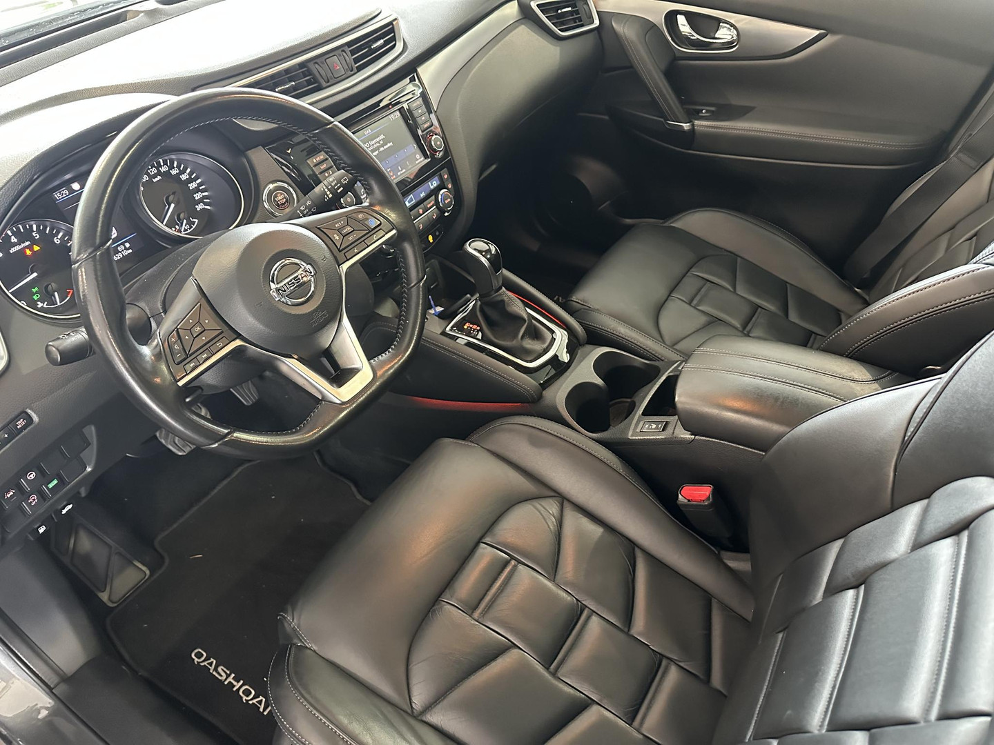 Nissan Nissan