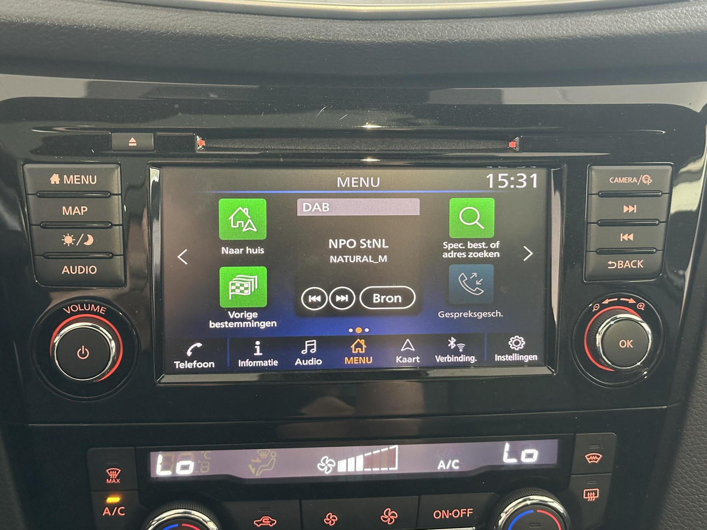 Nissan Nissan
