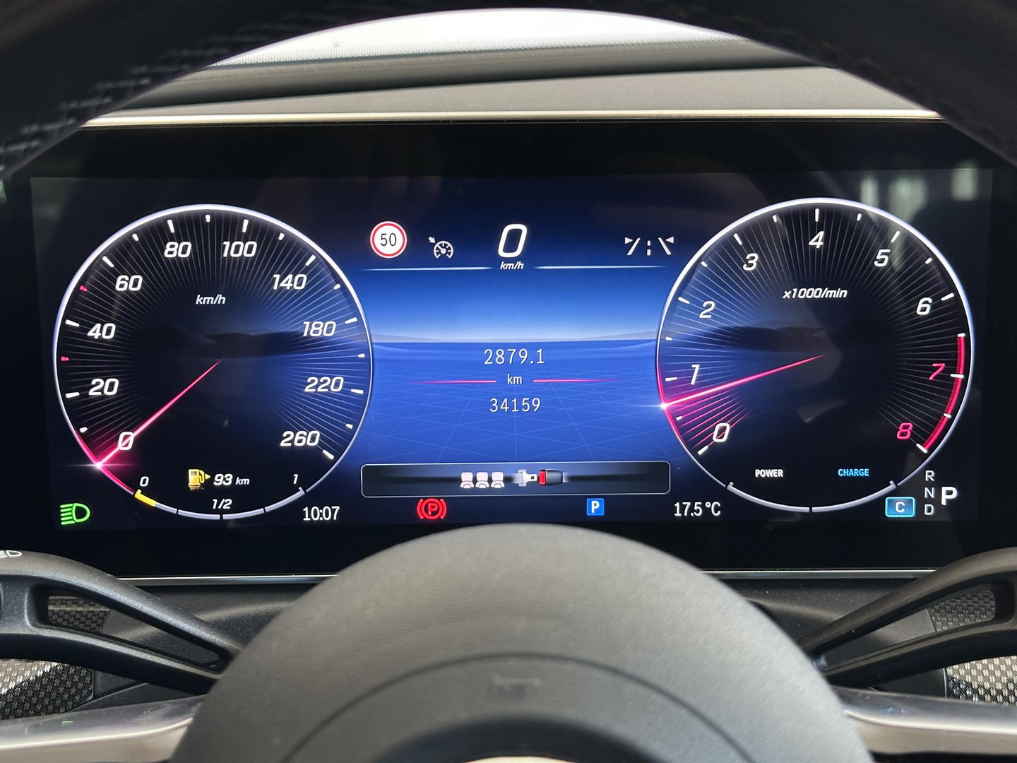 Mercedes-Benz Mercedes-Benz