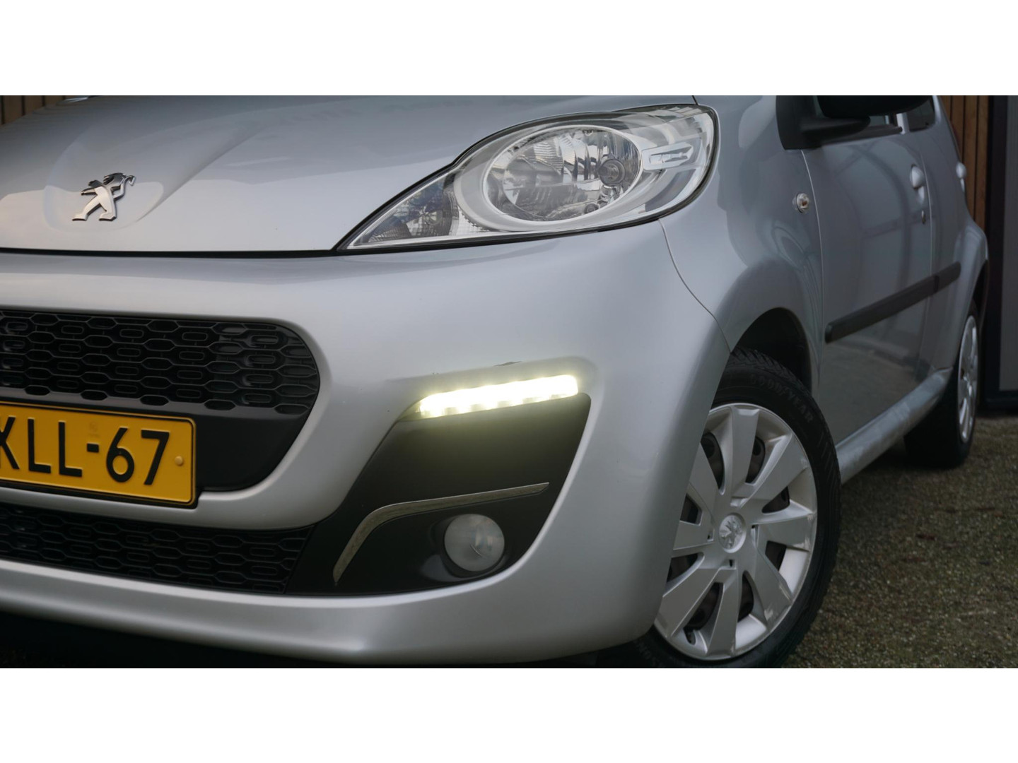 Peugeot Peugeot