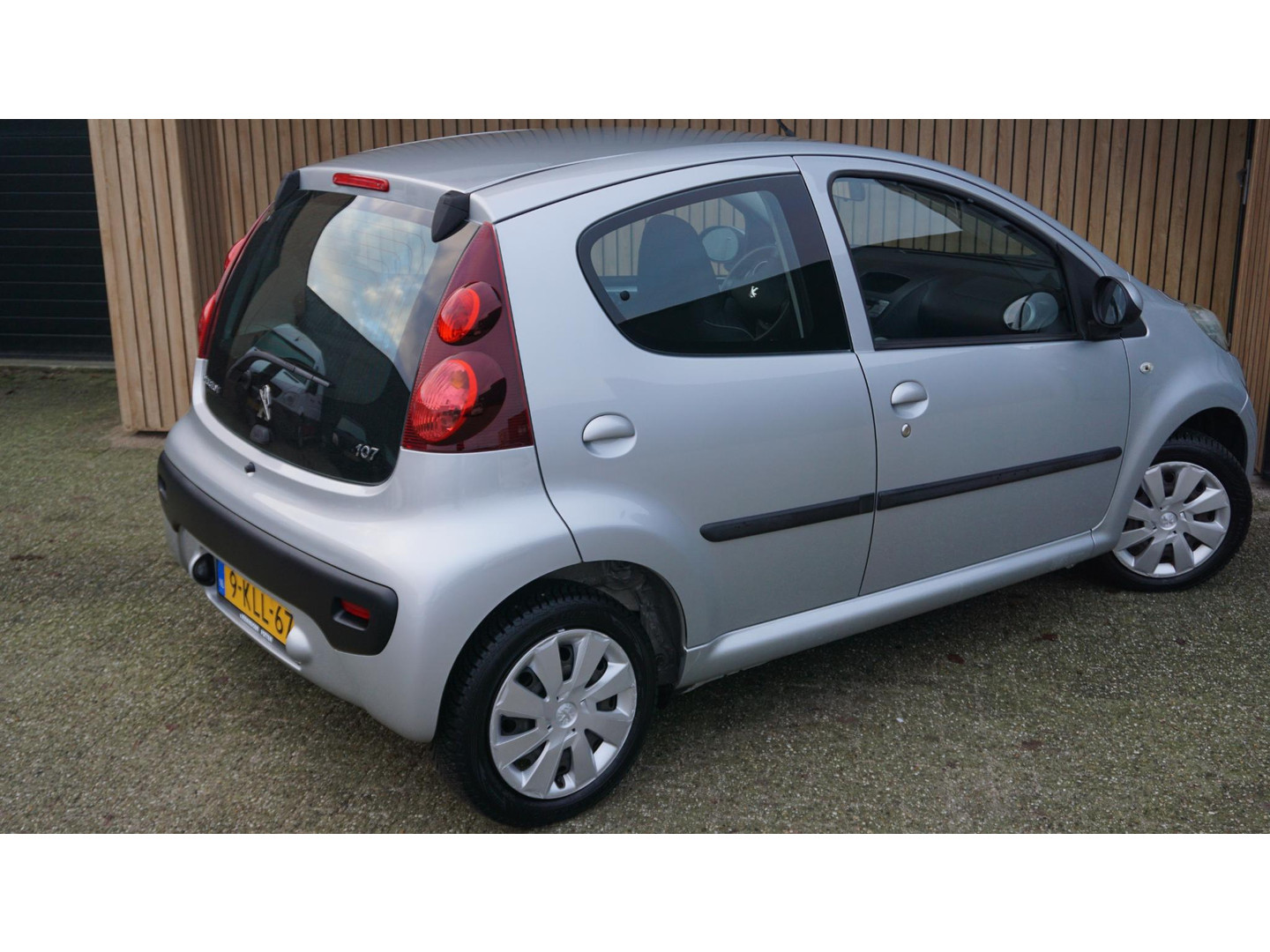 Peugeot Peugeot