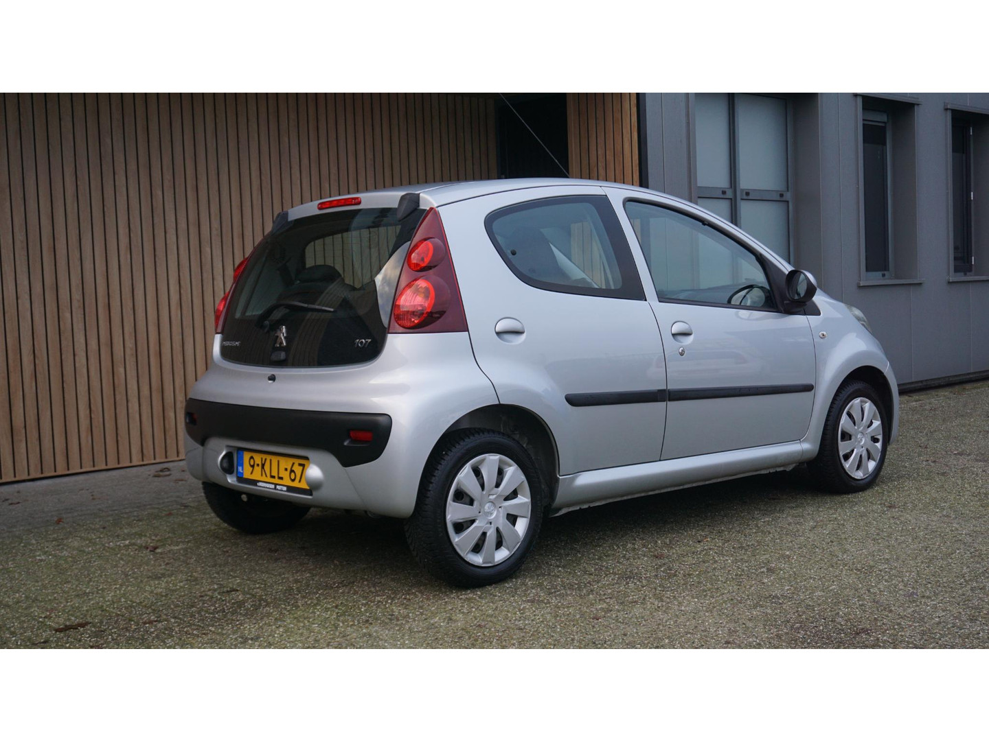 Peugeot Peugeot