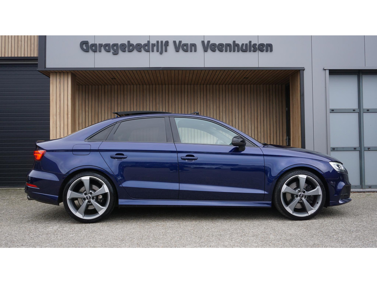 Audi Audi
