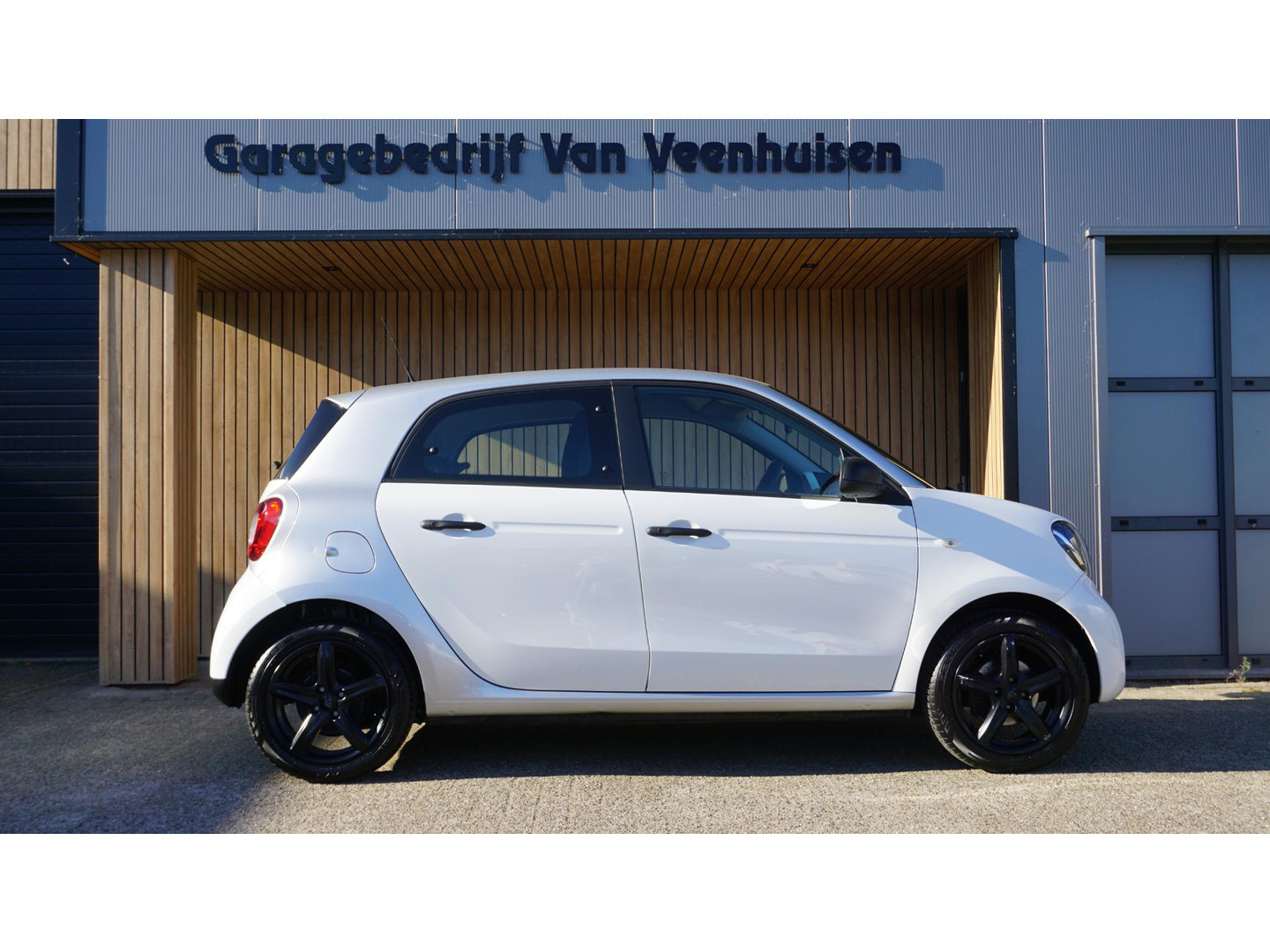 Smart Smart