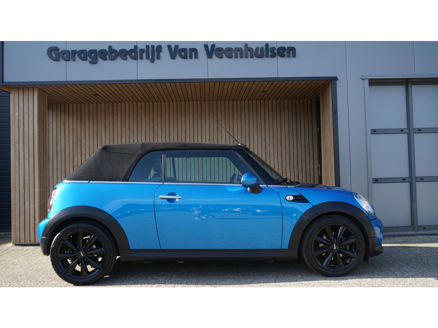 MINI