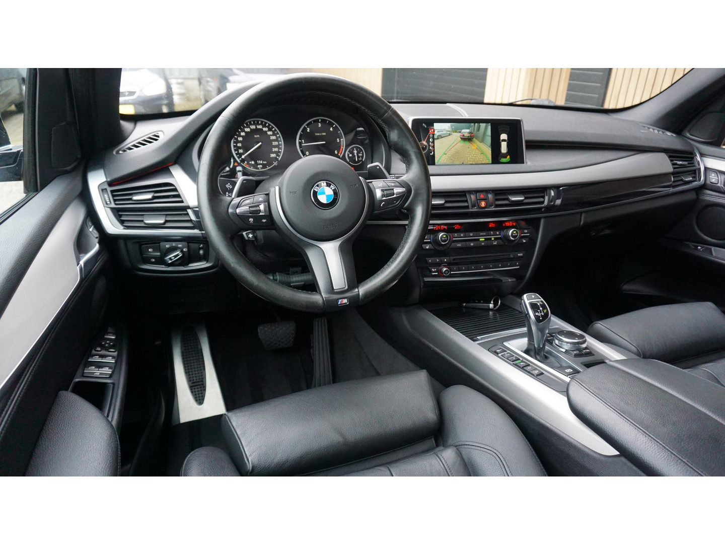 BMW BMW