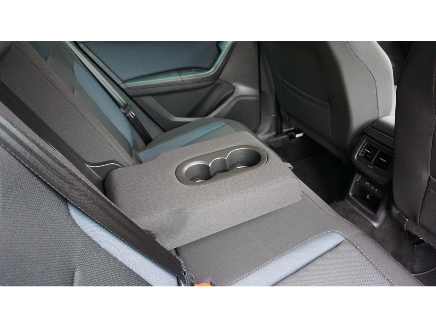 SEAT SEAT