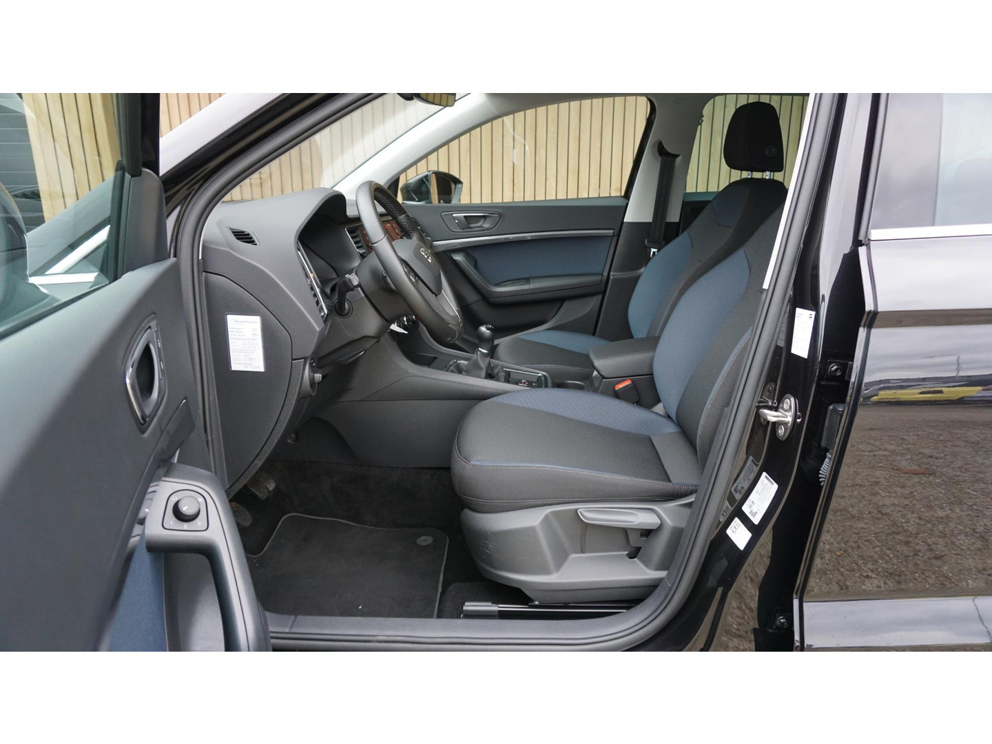 SEAT SEAT
