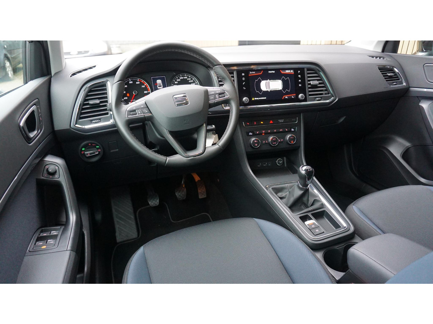 SEAT SEAT
