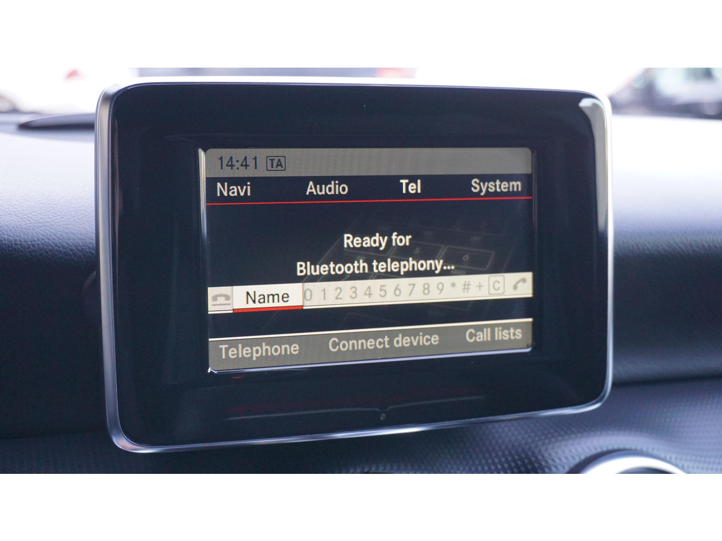 Mercedes-Benz Mercedes-Benz