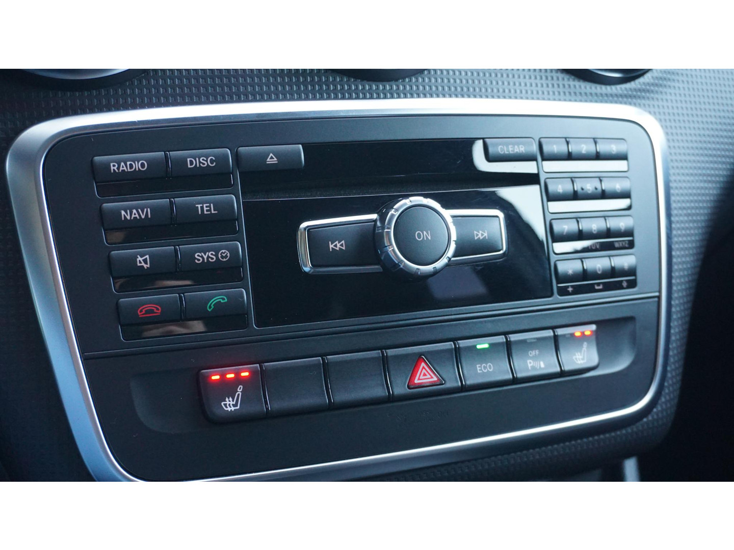 Mercedes-Benz Mercedes-Benz