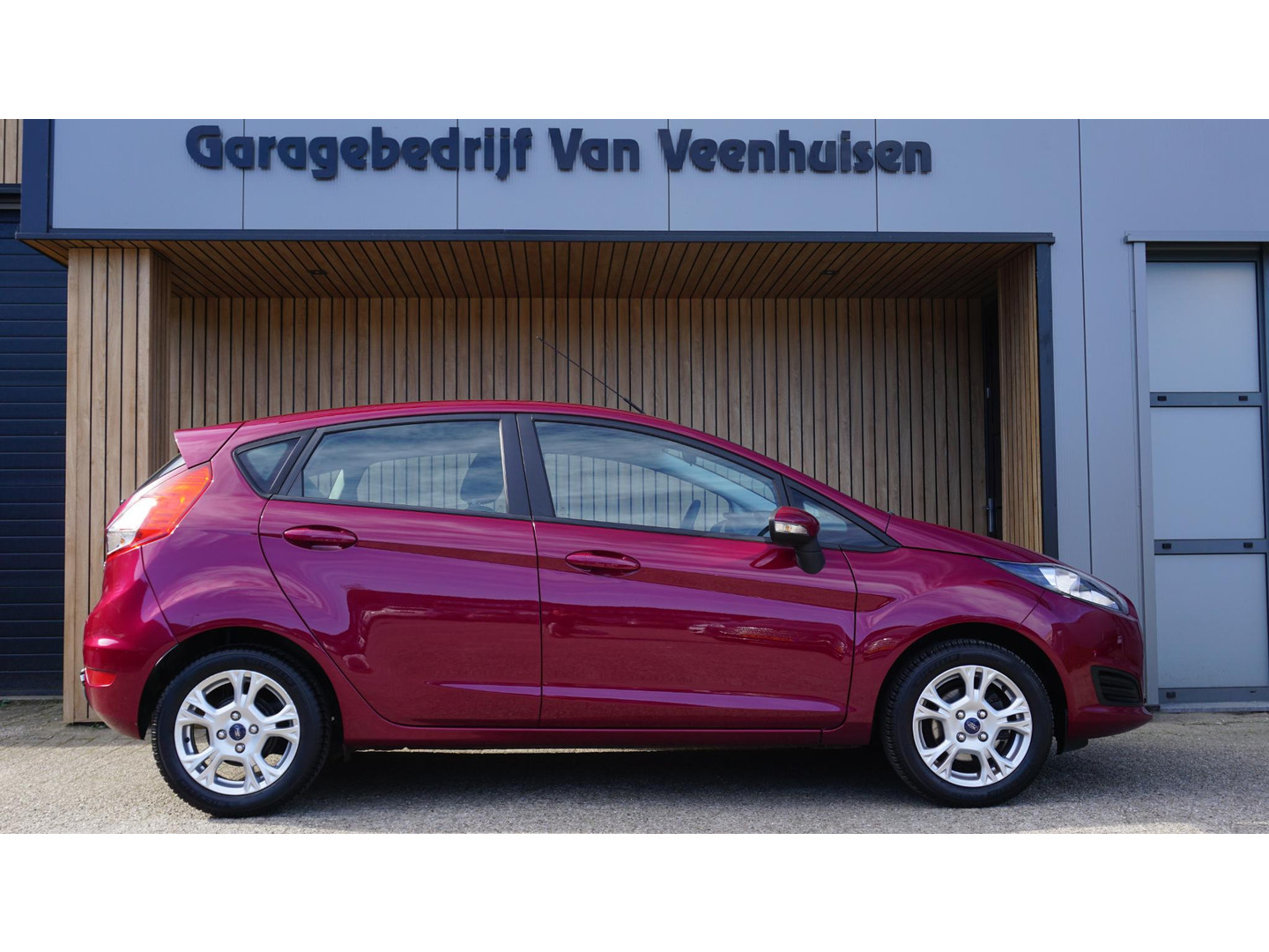 Ford Ford